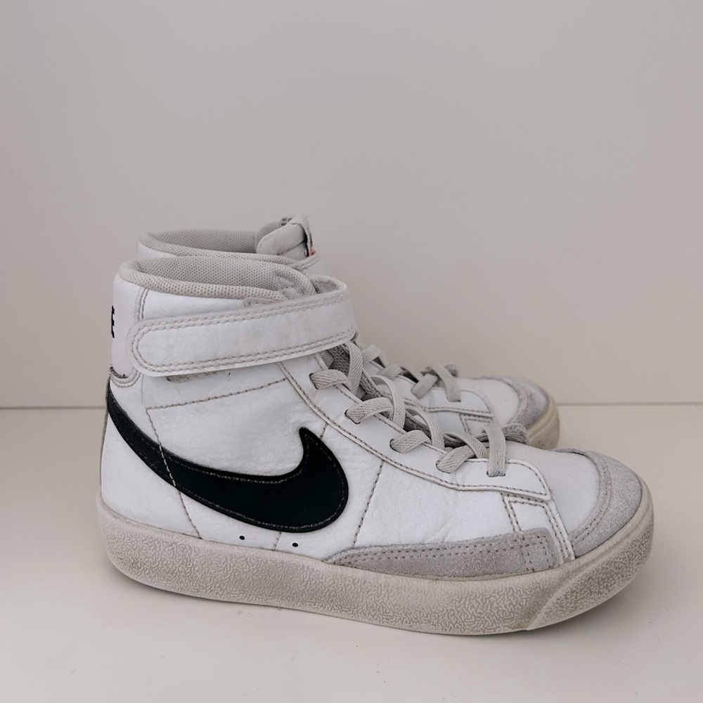Nike Blazer Mid 77 Kids Sneakers